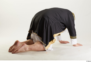 Arthur Fuller Sultan Bowing bowing kneeling whole body 0007.jpg